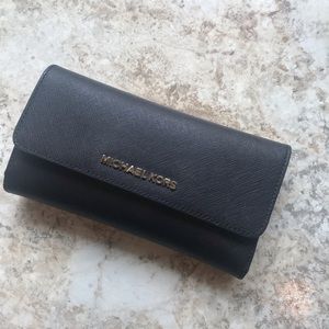 Black Michael Kors Wallet